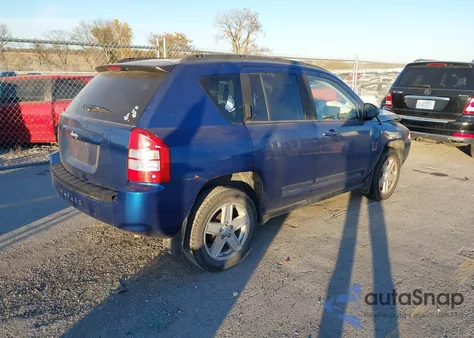 2010 Jeep Compass Sport from USA, damaged, VIN 1J4NT4FA1AD516778
